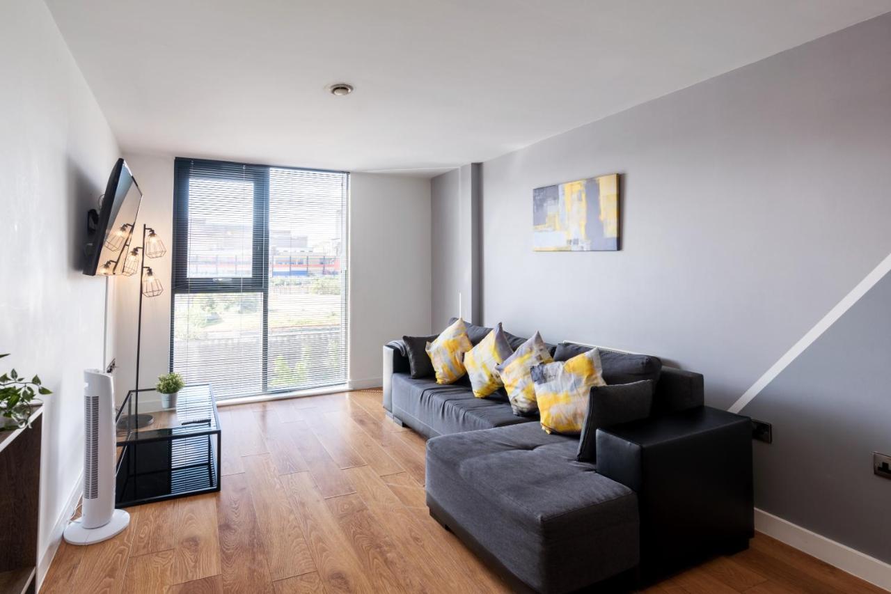 Lovely 2Br Apt In Sheffield City Centre ภายนอก รูปภาพ