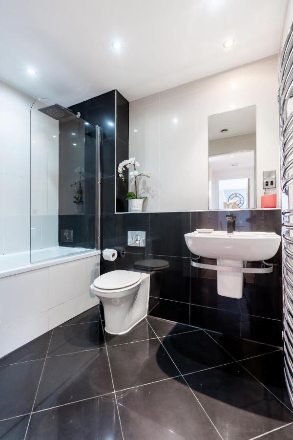 Lovely 2Br Apt In Sheffield City Centre ภายนอก รูปภาพ
